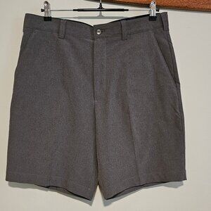 Men’s Gray Cutter & Buck Shorts Excellent Condition, Size 33